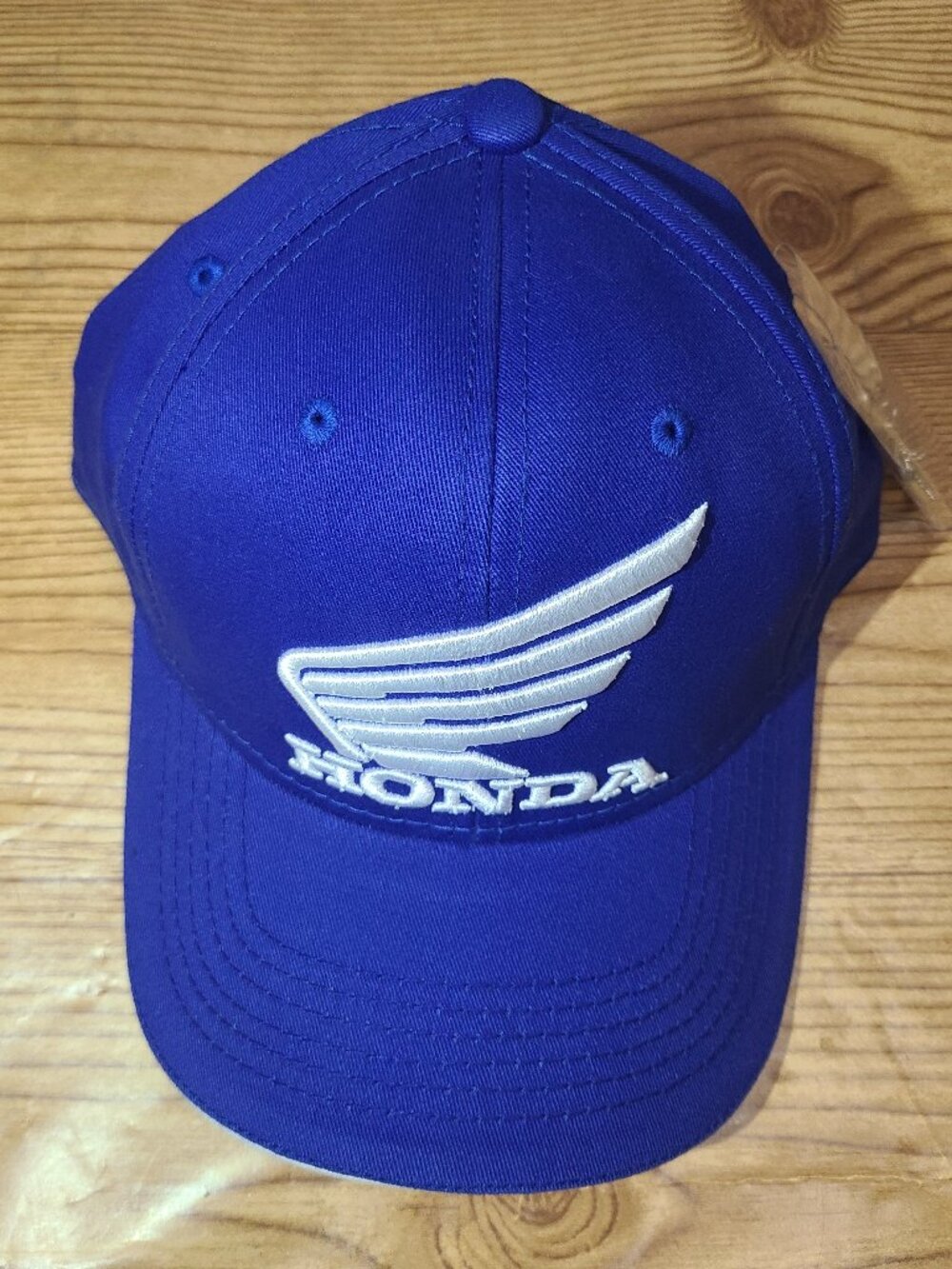 Honda Racing adjustable strapback hat w/ Honda Keychain (NEW)